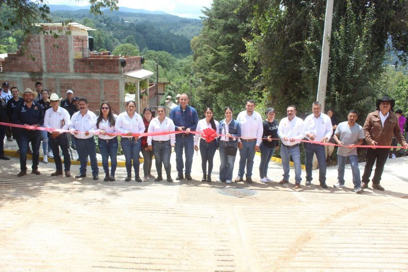 inauguracion de la calle Guerrero en la colonia Buenos Aires