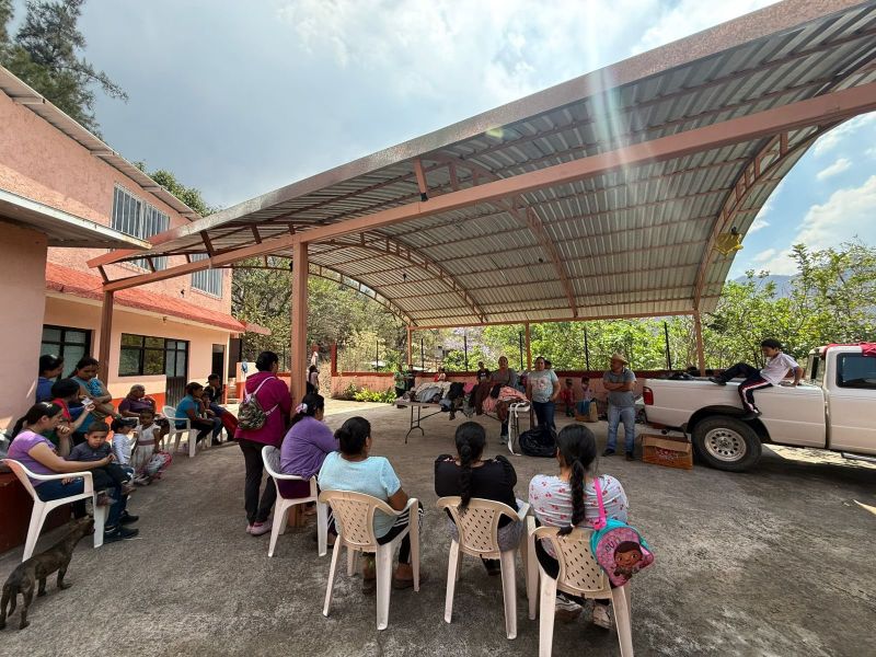 ¡Compartamos abrigo en Parritas!