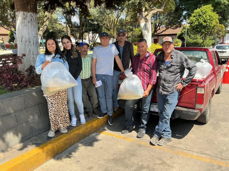 ¡Impulsando el desarrollo del campo y la producción local!