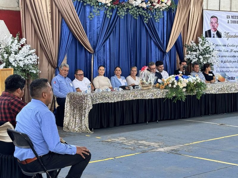 ceremonia de jubilación del Profesor Alejandro Antonio Bravo Fonseca