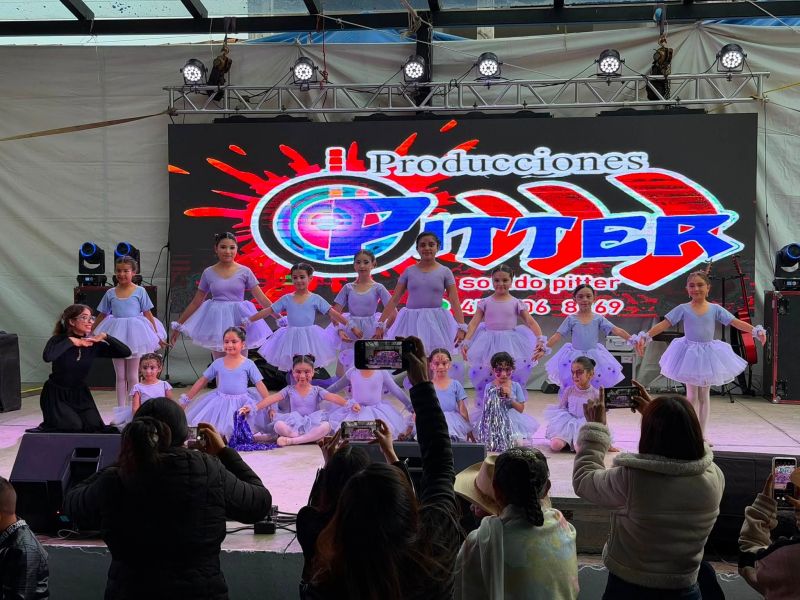 Grupo de Danza  y el grupo de Ballet