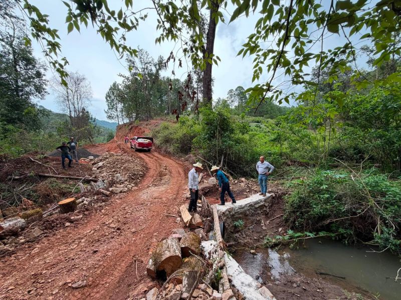 comunidades de El Añil y El Arenal, trabajos de mejoramiento.