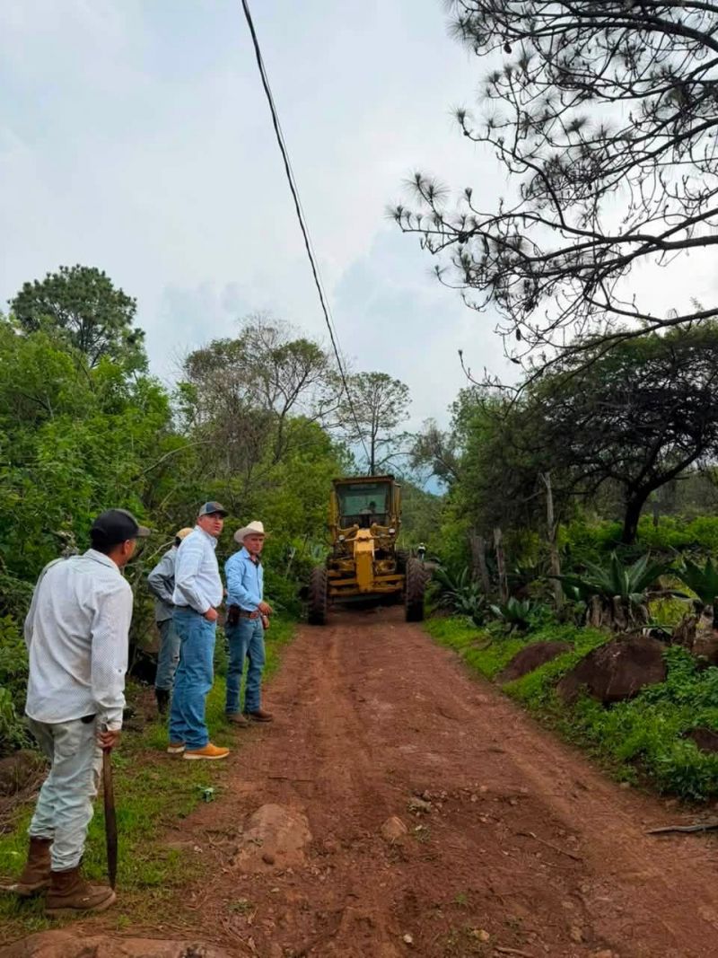 ¡Seguimos trabajando en territorio, ahora en la tenencia de Etúcuaro!