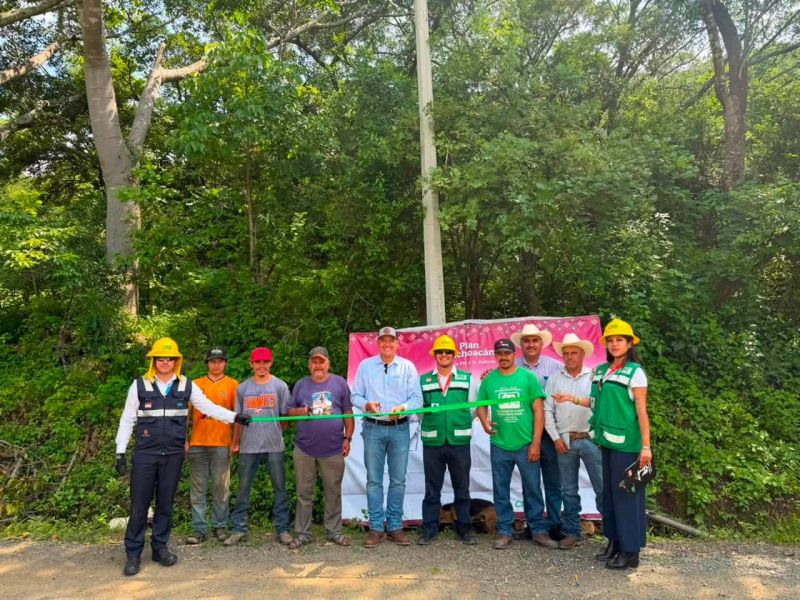inauguración de la obra de electrificación